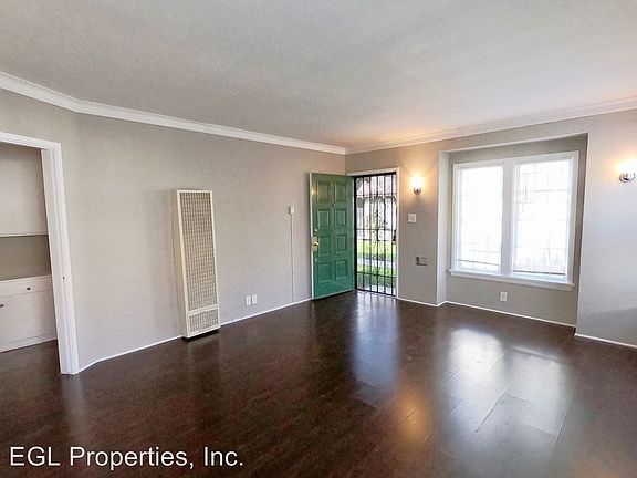 2nd image of 3910 1/2 Crenshaw Blvd #3673618