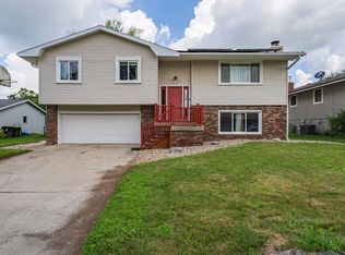 1408 Hanson Dr, Normal, IL 61761