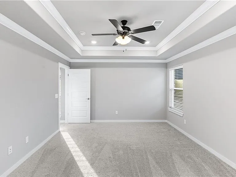 410 Peach Ave — Photo 22