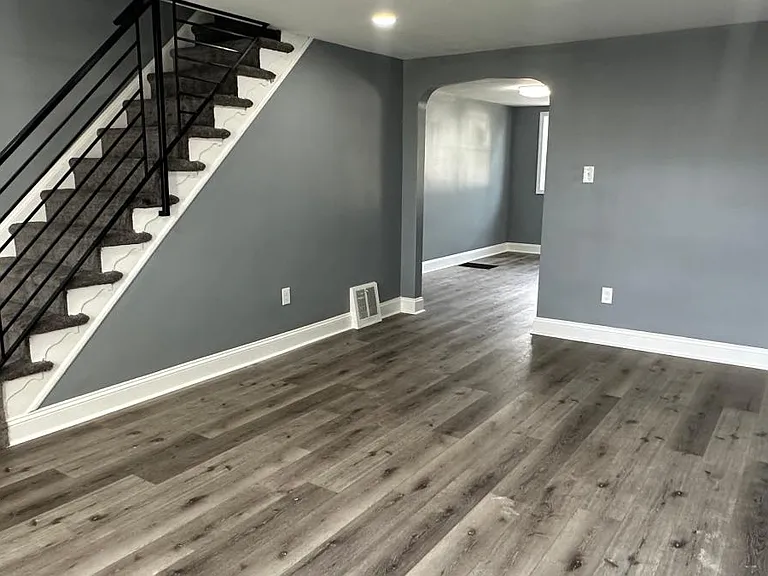 5152 Crestwood Dr #5152CRESTWOODDR — Photo 2