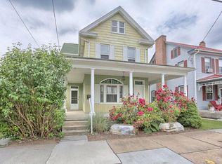 319 S Cherry St, Myerstown, PA 17067