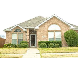 4161 Creekmeadow Dr, Carrollton, TX 75010
