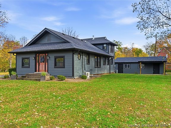 3rd image of 626 Maple Lane