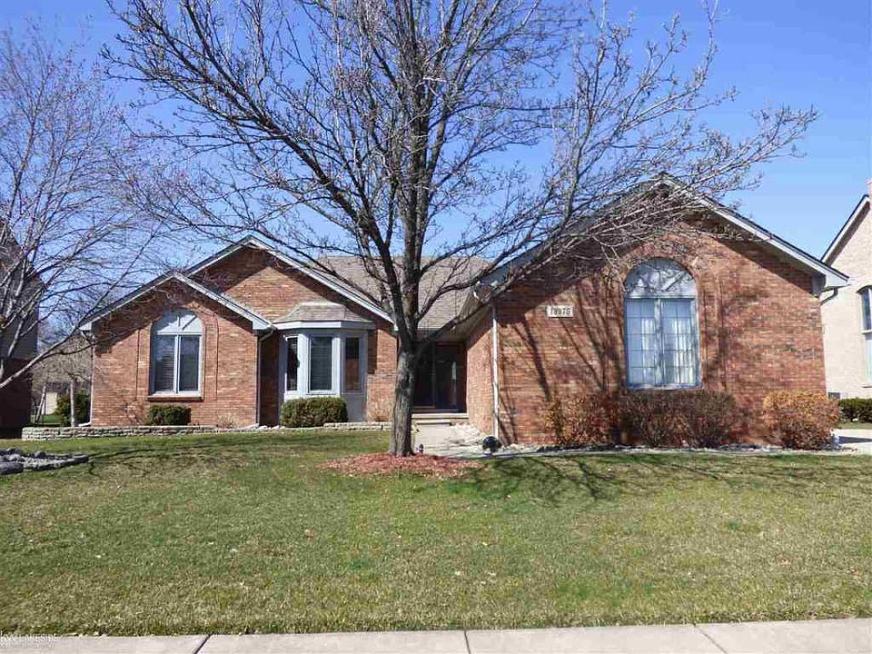 1st image of 13975 Glenwood Dr