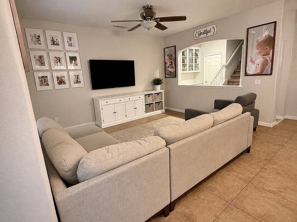 1st image of 1441 Levant Ln Unit 4