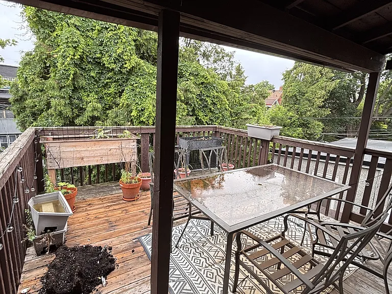 490 Gilmour St #2 — Photo 4
