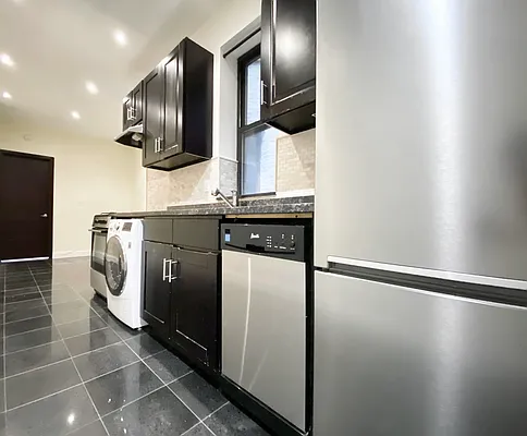 Rented by Voro NYC | media 9