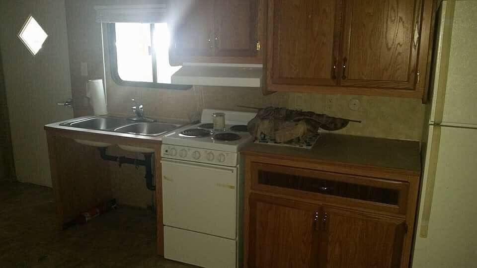 2nd image of 10193 Barberry St