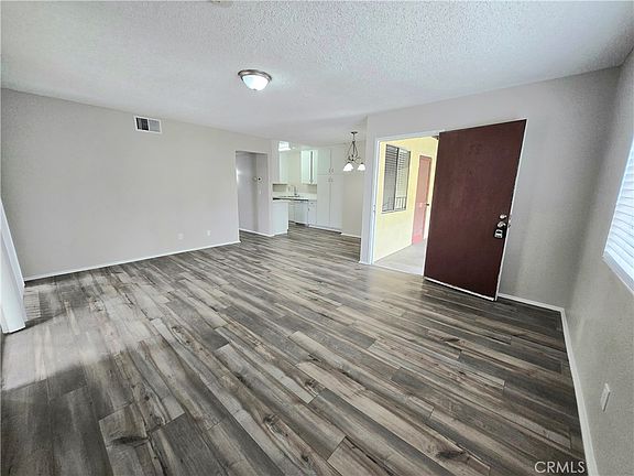 3rd image of 10979 Rincon St