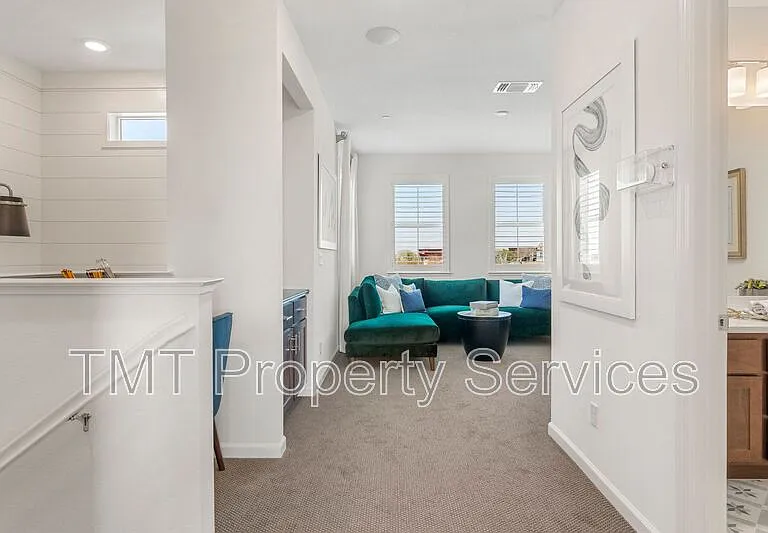 2957 Nimes Ln — Photo 43