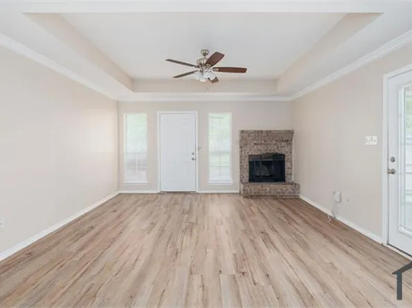 1801 Park Pl, Sherman, TX 75092