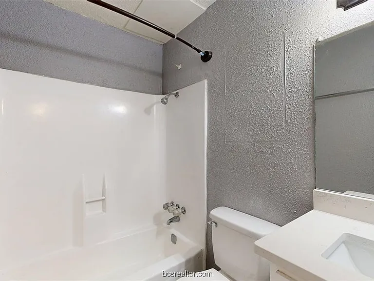 1524 Pine Ridge Dr #B — Photo 15