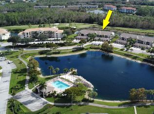 8660 Cedar Hammock Cir APT 325, Naples, FL 34112