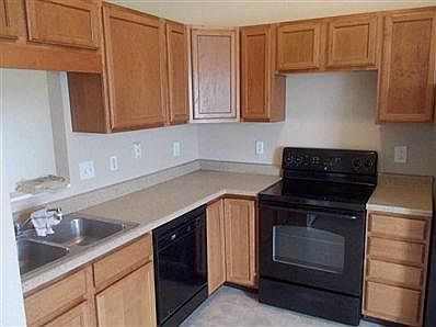 5th image of 2708 Braxton Dr