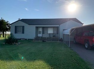 10561 N 2450th Rd, Hydro, OK 73048