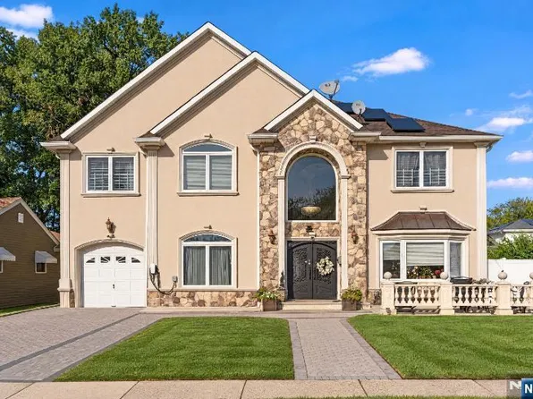 4 Conklin Drive, Clifton, NJ 07013
