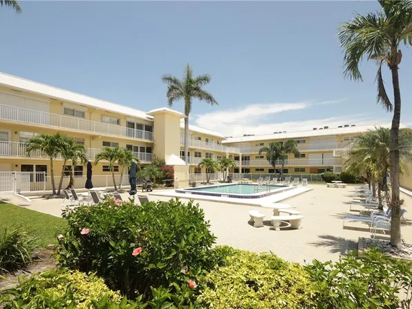 1100 8th AVE S #306C, NAPLES, FL 34102
