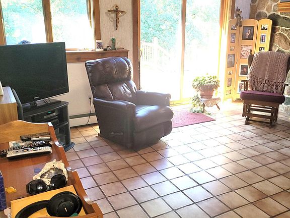 5th image of 25320 154th St