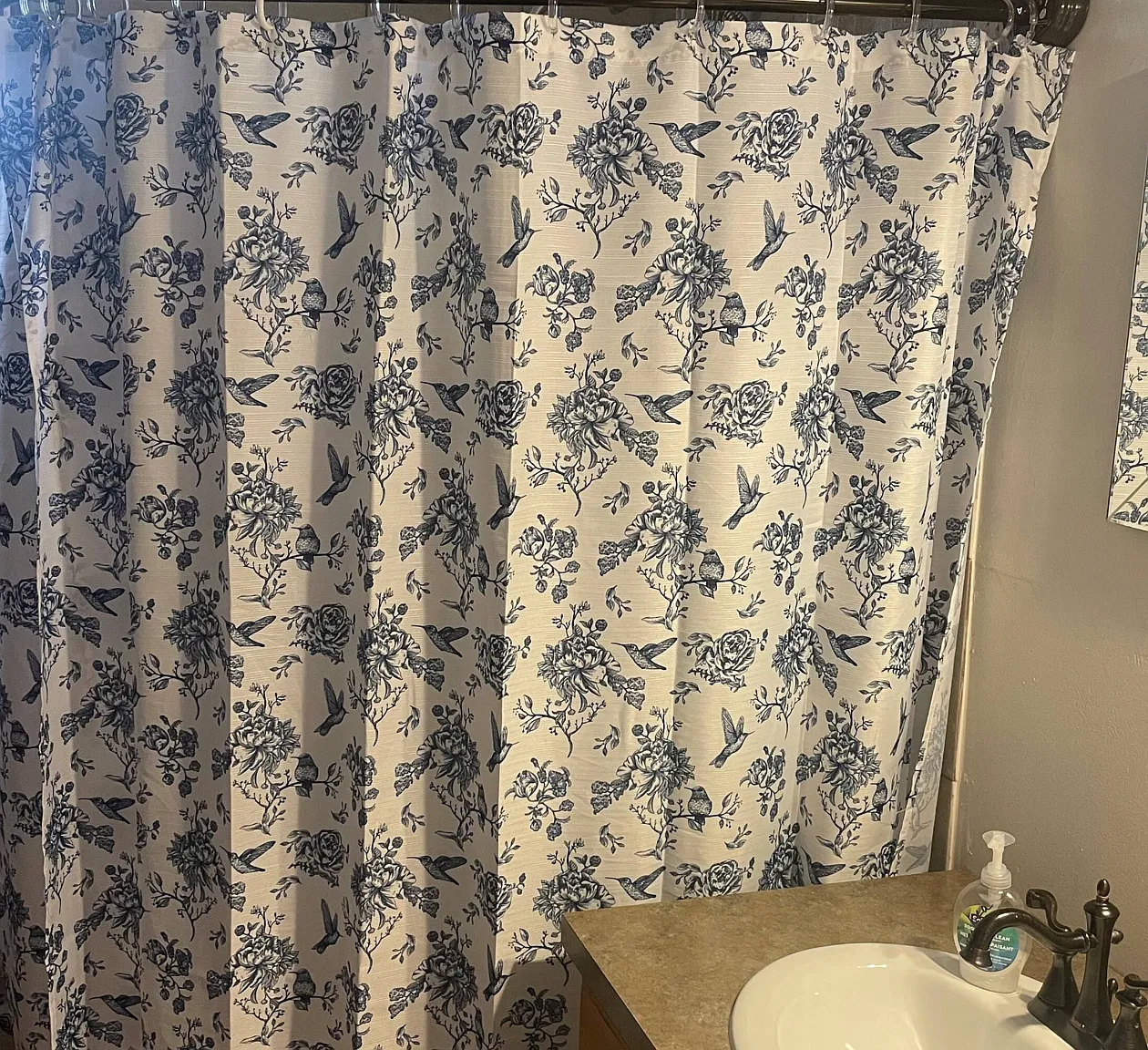 1 bed, 1800 sqft, $1,100 — Photo 3