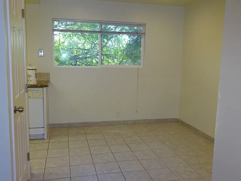 1600 Broadway St #6 — Photo 18