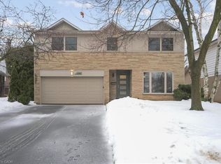 2387 Rushbury Ct, Burlington, ON L7P 3V8