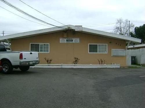 1st image of 617 Maple St APT 8