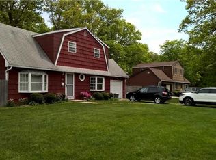 389 Freeman Ave, Brentwood, NY 11717