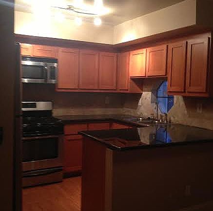 5th image of 698 S Berendo St APT 202