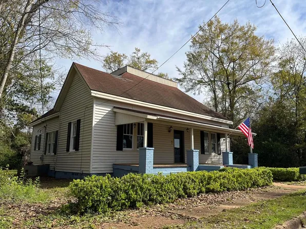 35 W Westward Ave, Blakely, GA 39823