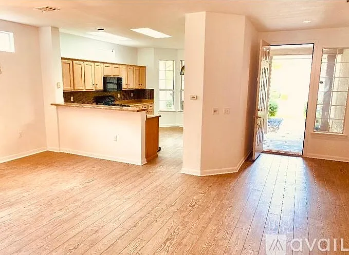 117 Enchanted Dr — Photo 4