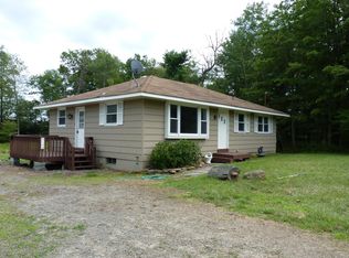 148 Spur Rd, Pocono Lake, PA 18347