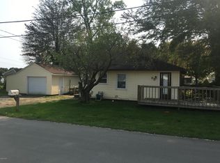 85 Lakeshore Blvd, Muskegon, MI