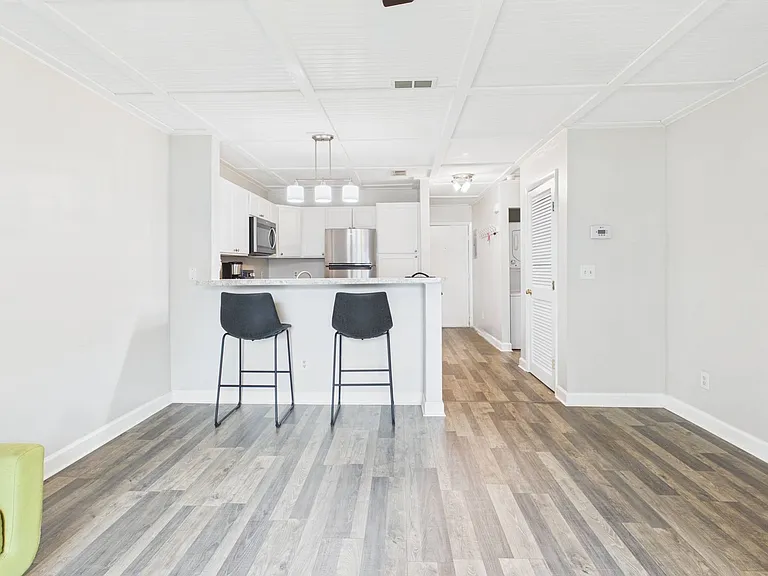 1336 Hunters Rd #C — Photo 10