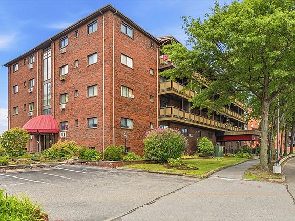 2nd image of 595 Revere Beach Pkwy APT 40