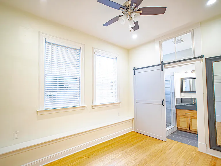 4121 Magazine St #1 — Photo 18