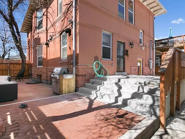 1748 N High St #2 — Photo 17