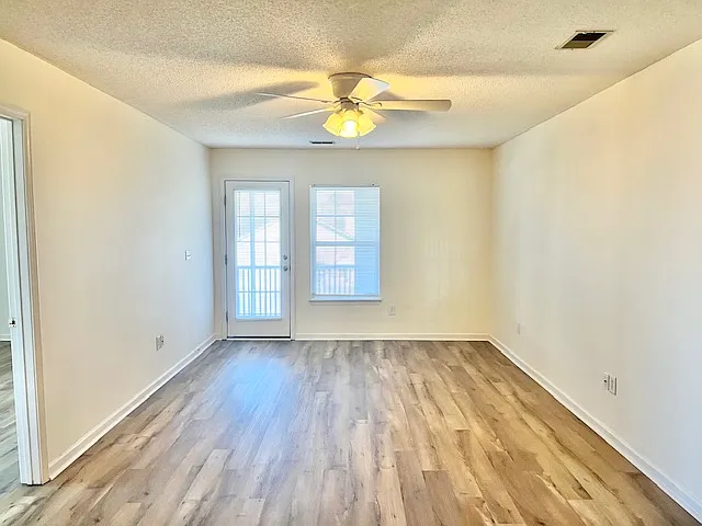 5110 Scarsdale Ave #201 — Photo 1
