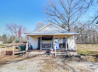 686 Old Federal Rd N, Chatsworth, GA 30705