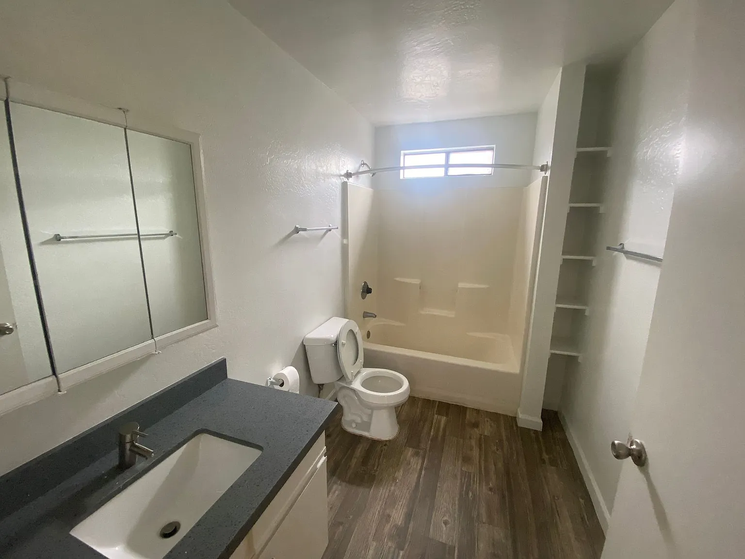 Stetson Condominiums — Photo 4