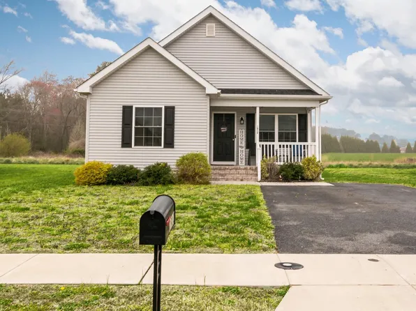 1912 N Old Mill Dr, Pocomoke City, MD 21851