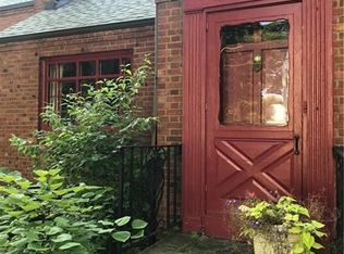 Corner Summit & Bell, Ligonier, PA 15658