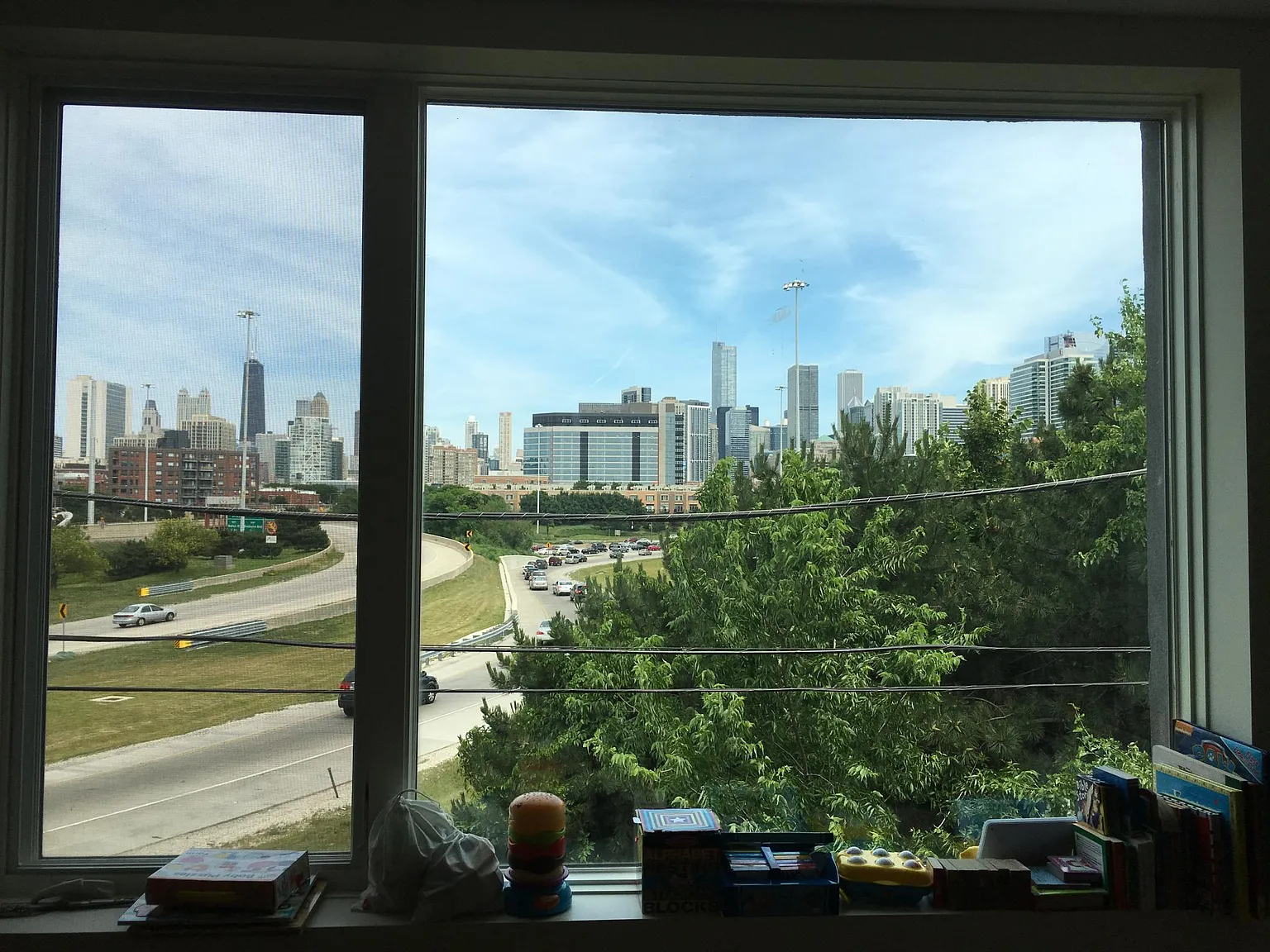 2 bed, 2.5 bath, 1600 sqft, $3,400 — Photo 3