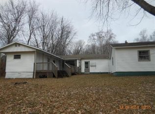 2823 W Lake Rd, Hart, MI 49420