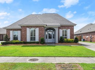 162 Lake Maclaine Ave, Thibodaux, LA 70301