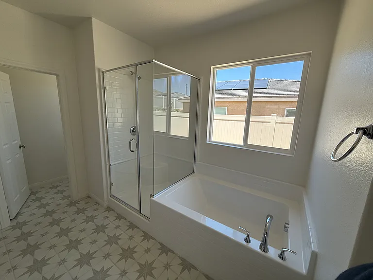 7556 Nectarsweet Dr — Photo 11