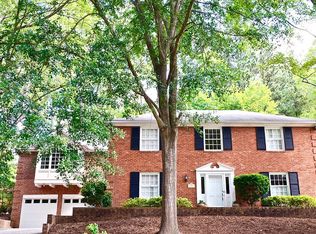 602 Surry Rd, Chapel Hill, NC 27514