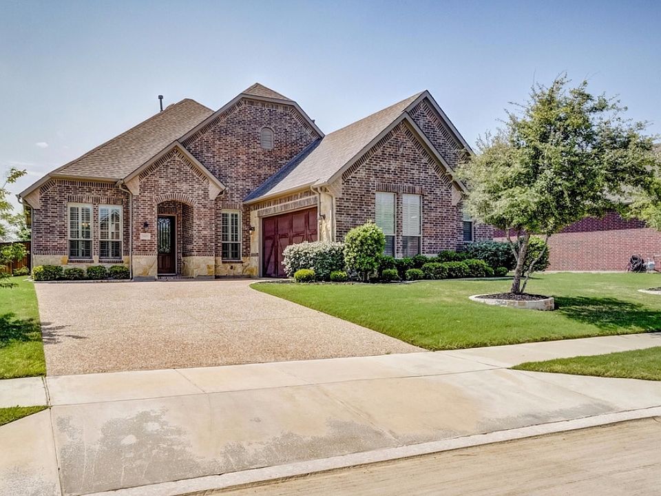 1st image of 5609 Sunstar Ln