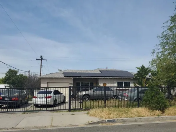 9096 Elm Ave, Fontana, CA 92335