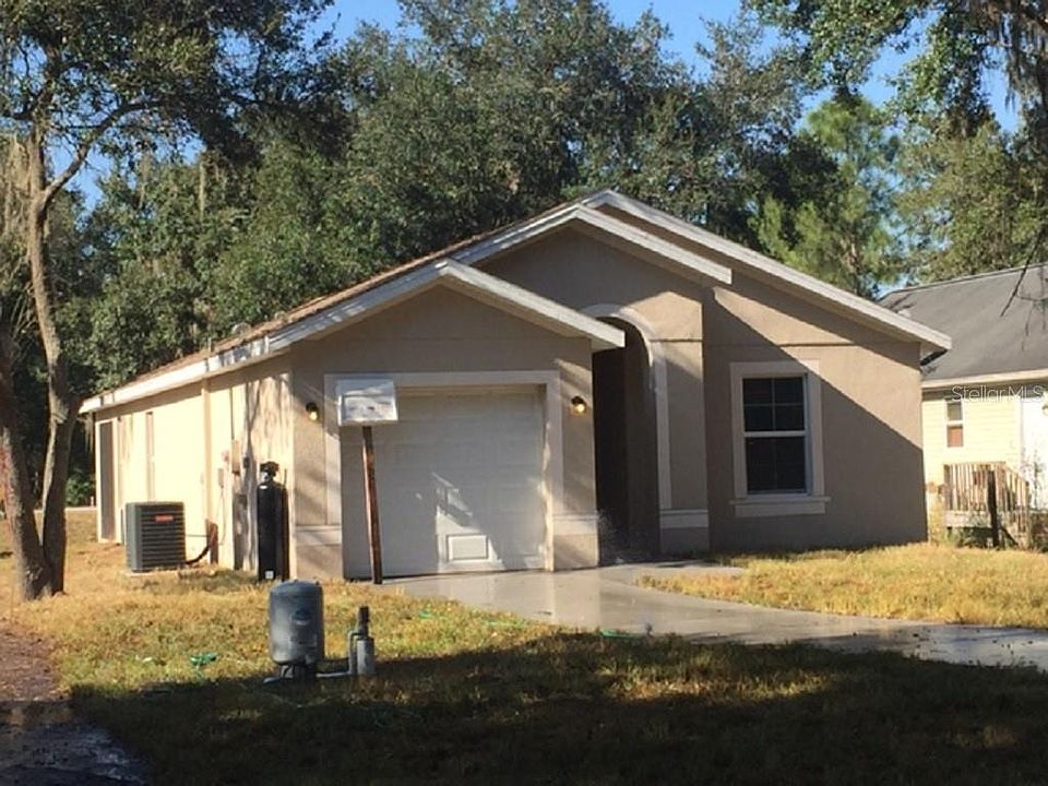 1st image of 14409 Manatee Rd