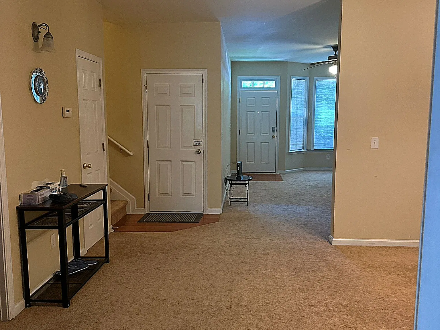 3 bed, 2090 sqft, $2,400 — Photo 4